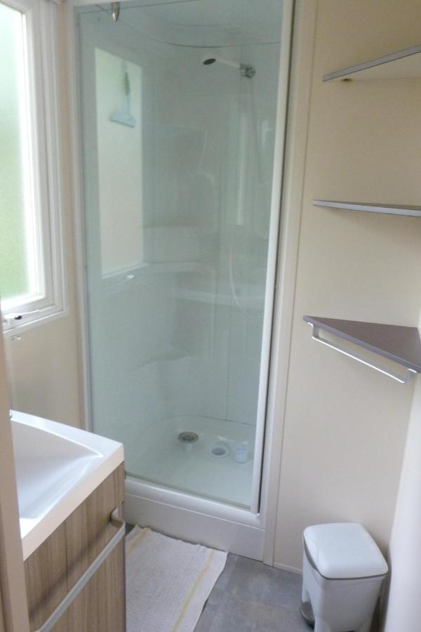 Camping L'Eau Vive Hotel Dauphin Luaran gambar