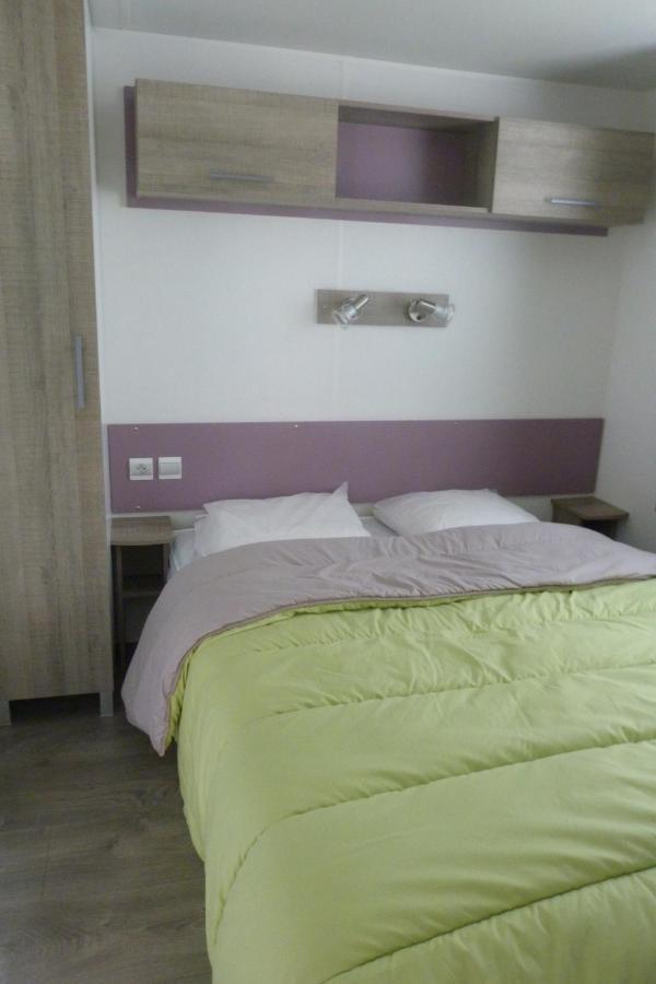 Camping L'Eau Vive Hotel Dauphin Luaran gambar