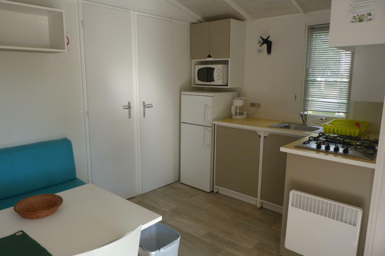 Camping L'Eau Vive Hotel Dauphin Luaran gambar