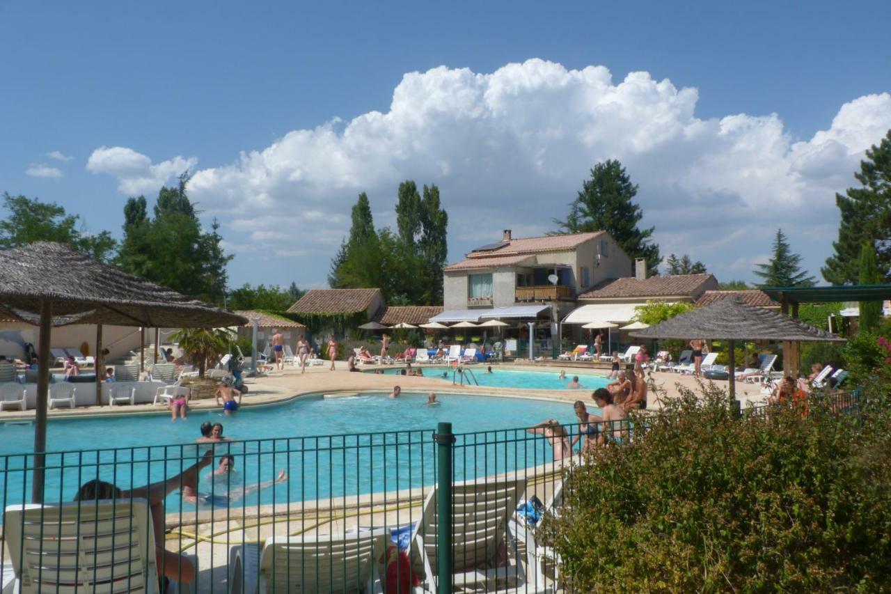 Camping L'Eau Vive Hotel Dauphin Luaran gambar